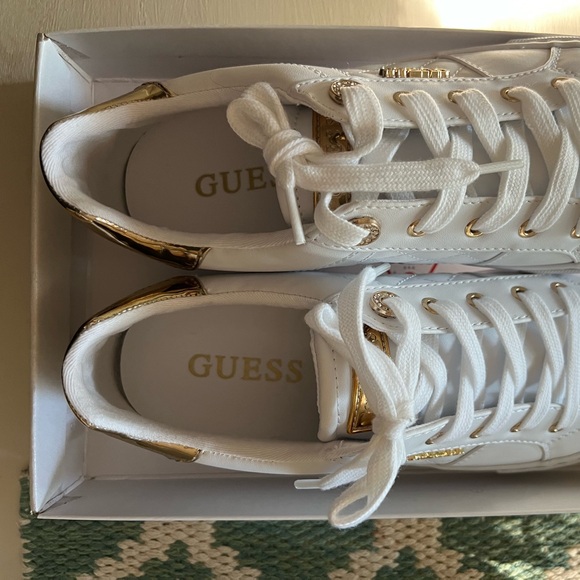 Tennis Shoes - Picture 2 of 6